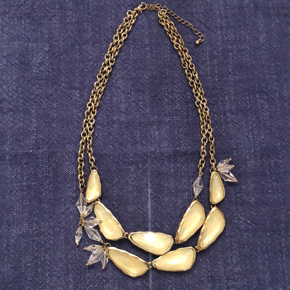 Pale Yellow Stones and Gold Tone Necklace
